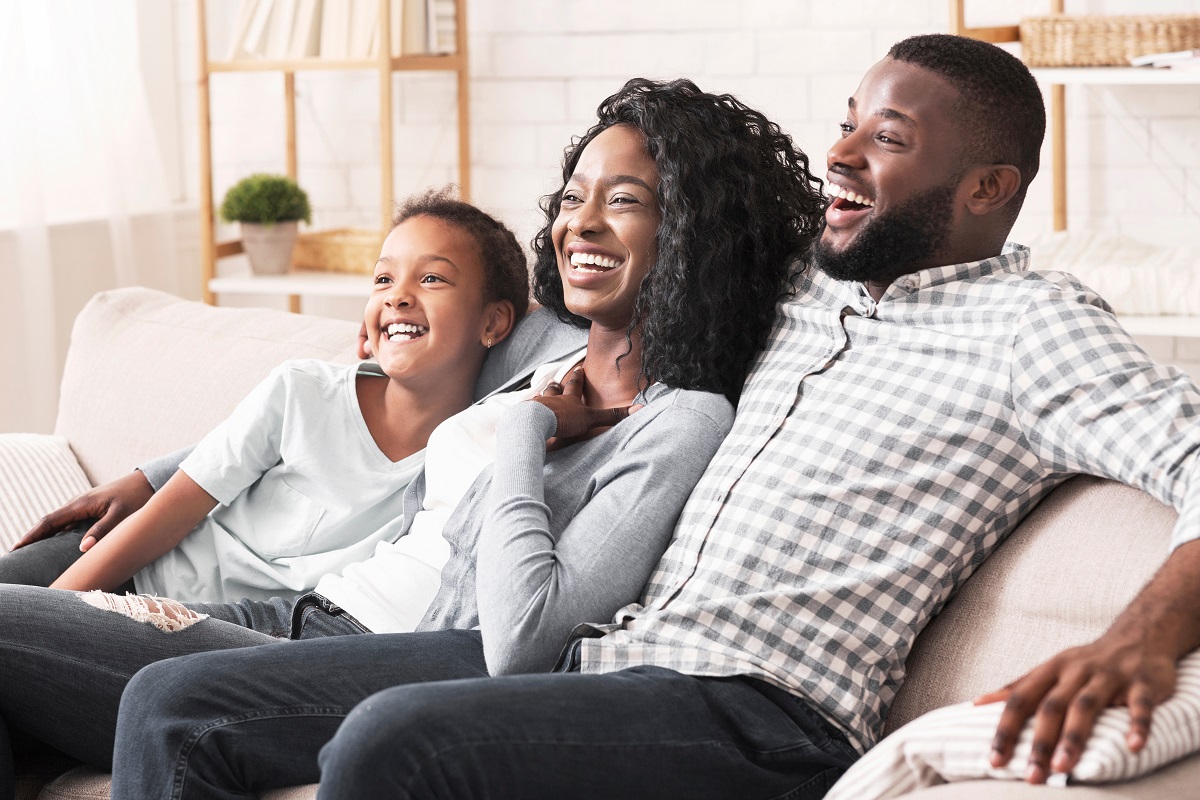 Relatie met jongere man en puberkind: tips en advies